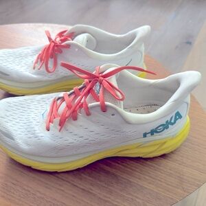 Men’s Hoka Clifton 8 size 10.5